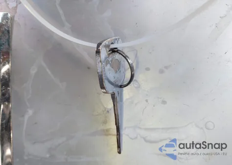 2009 Toyota Yaris z USA, uszkodzony, nr VIN JTDBT903991318947